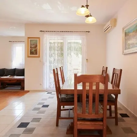 Apartamento Viktoria *